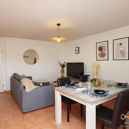 Superbe Nid Douillet Avec Terrasse, Double Parking Apartment